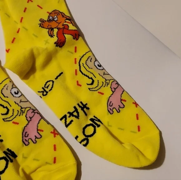 McDonald's Grinch Socks Yellow With Cindy Lou Who And Max And Grinch 2025 Promo - Picture 5 of 7